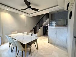 Blk 585 Pasir Ris Street 53 (Pasir Ris), HDB Executive #566599471